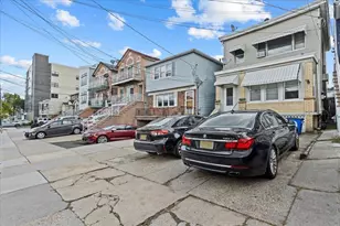10 Bryant Ave, Jersey City, NJ 07306 - Photo 29