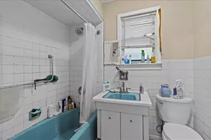 10 Bryant Ave, Jersey City, NJ 07306 - Photo 23