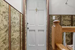 10 Bryant Ave, Jersey City, NJ 07306 - Photo 17