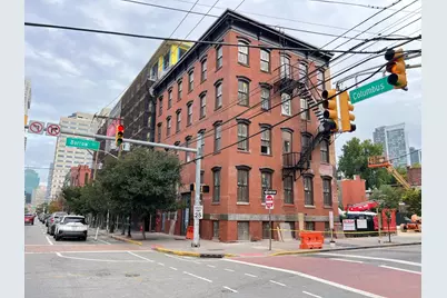 143 Christopher Columbus Dr #1 & Ground, Jersey City, NJ 07302 - Photo 15