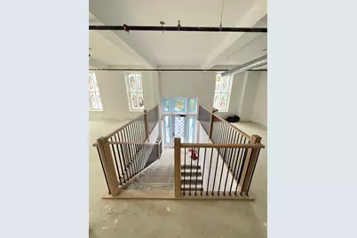 143 Christopher Columbus Dr #1 & Ground, Jersey City, NJ 07302 - Photo 7