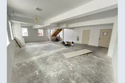 143 Christopher Columbus Dr #1 & Ground, Jersey City, NJ 07302 - Photo 11