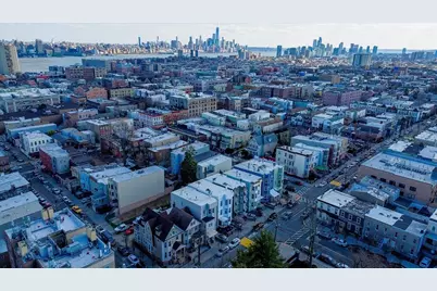 607 18th St, Union City, NJ 07087 - Photo 27