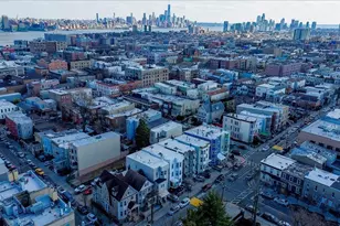 607 18th St, Union City, NJ 07087 - Photo 27