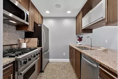 10 Regent St #419, Jersey City, NJ 07302 - Photo 5