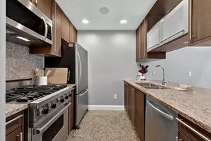 10 Regent St, Jersey City, NJ 07302 - Photo 5