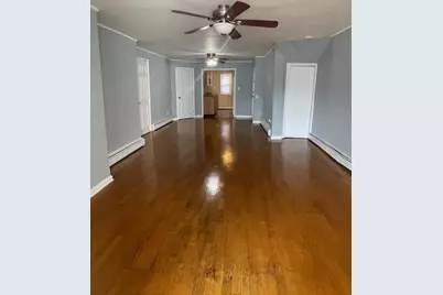 14 Meadow St, Bayonne, NJ 07002 - Photo 9