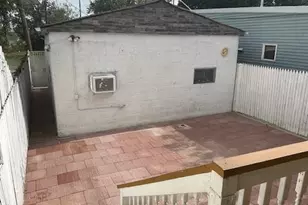 14 Meadow St, Bayonne, NJ 07002 - Photo 41