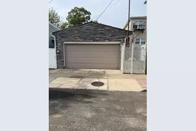 14 Meadow St, Bayonne, NJ 07002 - Photo 47