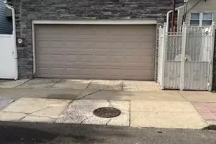 14 Meadow St, Bayonne, NJ 07002 - Photo 47