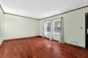 136 Clarke Ave, Jersey City, NJ 07304 - Photo 5