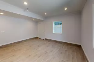 366 Armstrong Ave, Jersey City, NJ 07305 - Photo 11