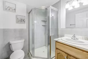 386A Park Ave, Fairview, NJ 07022 - Photo 29