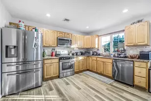 386A Park Ave, Fairview, NJ 07022 - Photo 11