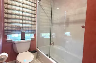 302 Grand Ridge Dr, Ridgefield, NJ 07657 - Photo 5