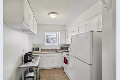 55 West 1st St #C6, Bayonne, NJ 07002 - Photo 9