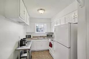 55 W 1st St, Bayonne, NJ 07002 - Photo 9
