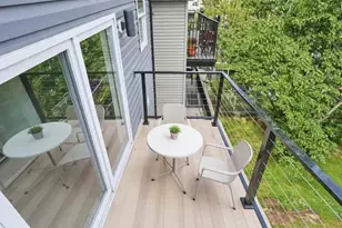 68 Thorne St, Jersey City, NJ 07307 - Photo 11