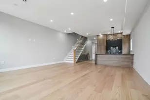 68 Thorne St, Jersey City, NJ 07307 - Photo 3