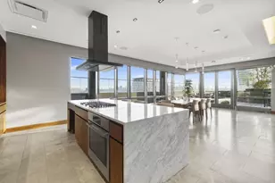 75 Park Ln S, Jersey City, NJ 07310 - Photo 31