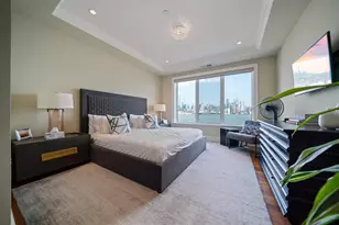 250 Henley Pl, Weehawken, NJ 07086 - Photo 5