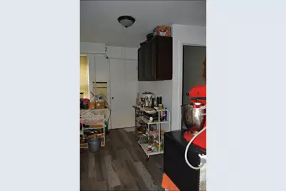 20 Crescent Ave, Jersey City, NJ 07304 - Photo 13