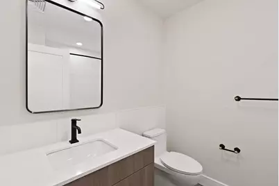 139 Christopher Columbus Dr #201, Jersey City, NJ 07302 - Photo 7