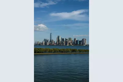 207 Shearwater Ct West #14, Jersey City, NJ 07305 - Photo 37