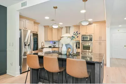 207 Shearwater Ct West #14, Jersey City, NJ 07305 - Photo 9