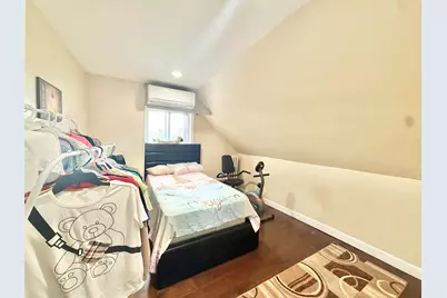 69 Humphrey Ave, Bayonne, NJ 07002 - Photo 25