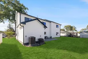 27 Sullivan Dr, Emerson, NJ 07630 - Photo 43