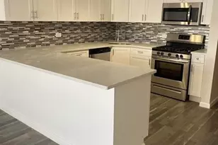 7000 Blvd E, Guttenberg, NJ 07093 - Photo 3