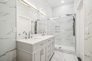 119 Van Horne St, Jersey City, NJ 07304 - Photo 11