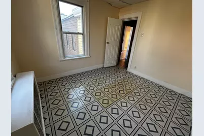 28 Lincoln St #2, Jersey City, NJ 07307 - Photo 3