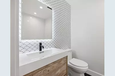 203 3rd St #2, Jersey City, NJ 07302 - Photo 11