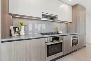 155 Bay St, Jersey City, NJ 07302 - Photo 3