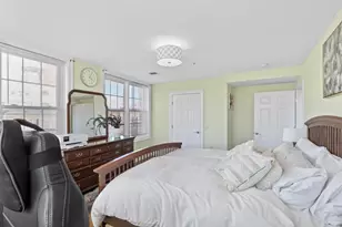 45 Broadway, Jersey City, NJ 07306 - Photo 23