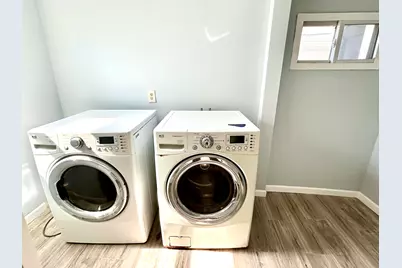 19 Oakdale Rd, Jersey City, NJ 07305 - Photo 9