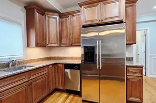 141 68th St, Guttenberg, NJ 07093 - Photo 3