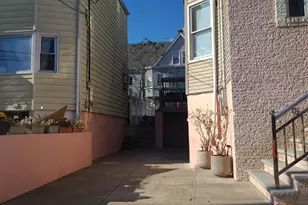 561 Ave E, Bayonne, NJ 07002 - Photo 11