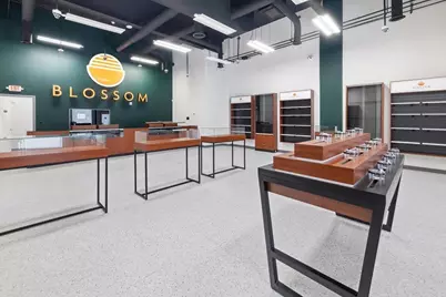 746-748 Tonnelle Ave, Jersey City, NJ 07097 - Photo 7