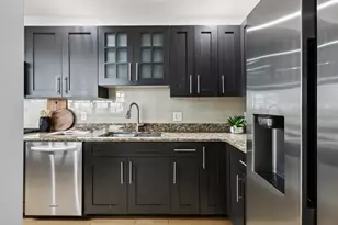 1025 Maxwell Ln, Hoboken, NJ 07030 - Photo 13