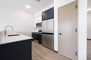 857 Bergen Ave, Jersey City, NJ 07306 - Photo 3