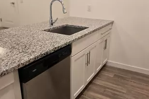 61 Virginia Ave, Jersey City, NJ 07304 - Photo 3