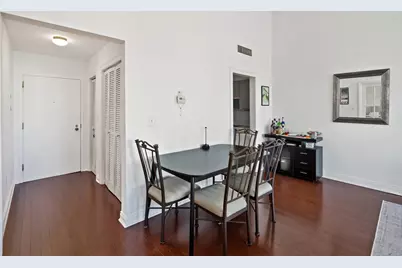 109 Shearwater Ct East #43, Jersey City, NJ 07305 - Photo 7