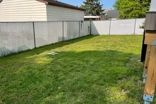 234 Lee St, Elmwood Park, NJ 07407 - Photo 9