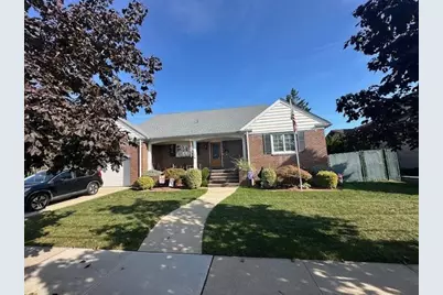 6 Walter Pl, Secaucus, NJ 07094 - Photo 1