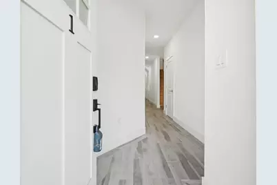 131 Zabriskie St #1, Jersey City, NJ 07307 - Photo 3