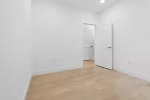 131 Zabriskie St, Jersey City, NJ 07307 - Photo 25