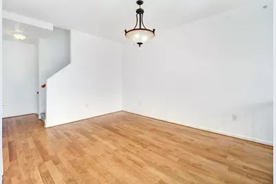 3 Atlas Ct, Jersey City, NJ 07305 - Photo 5